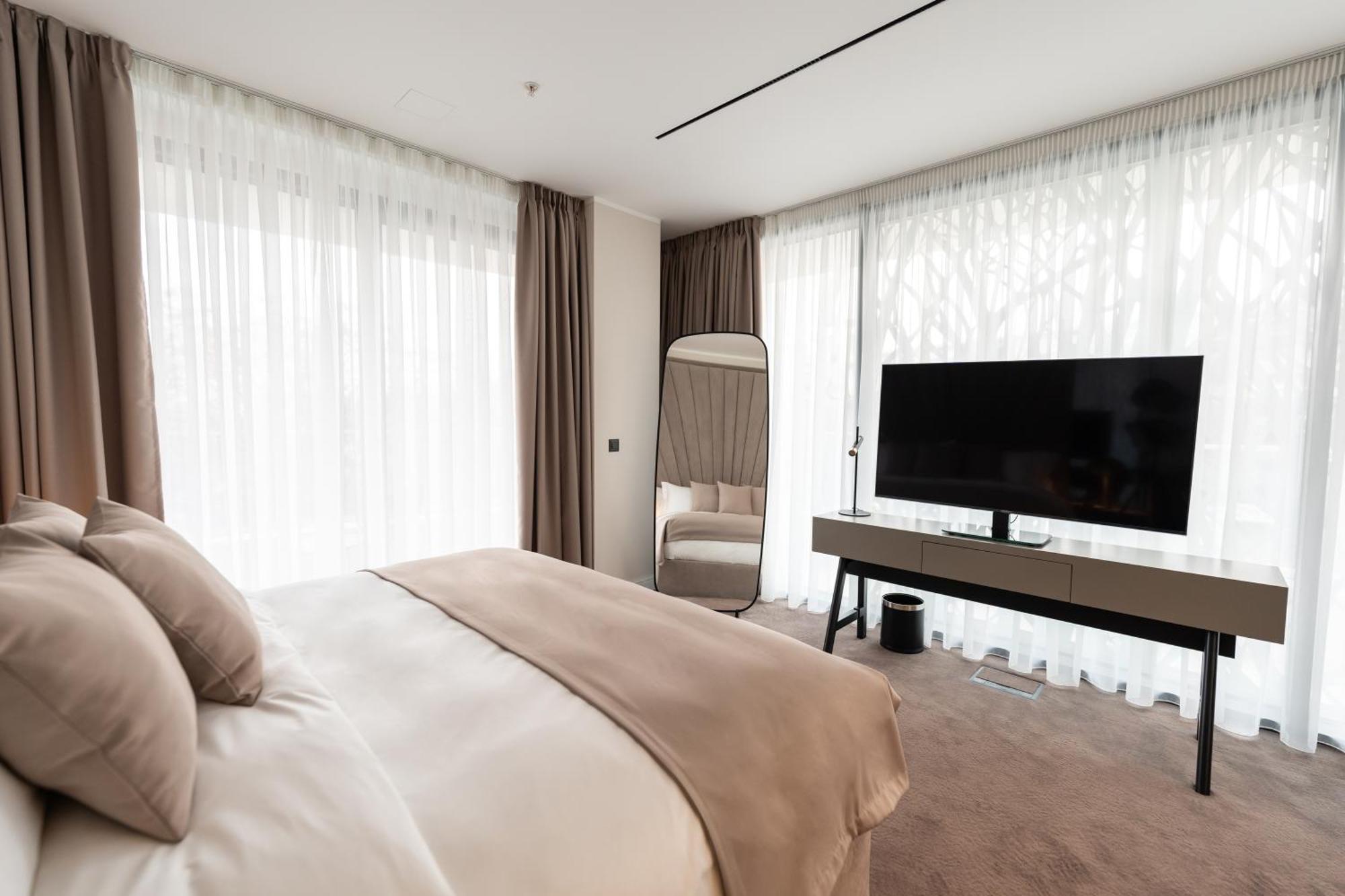 New Belgrade Premium Hotel Extérieur photo