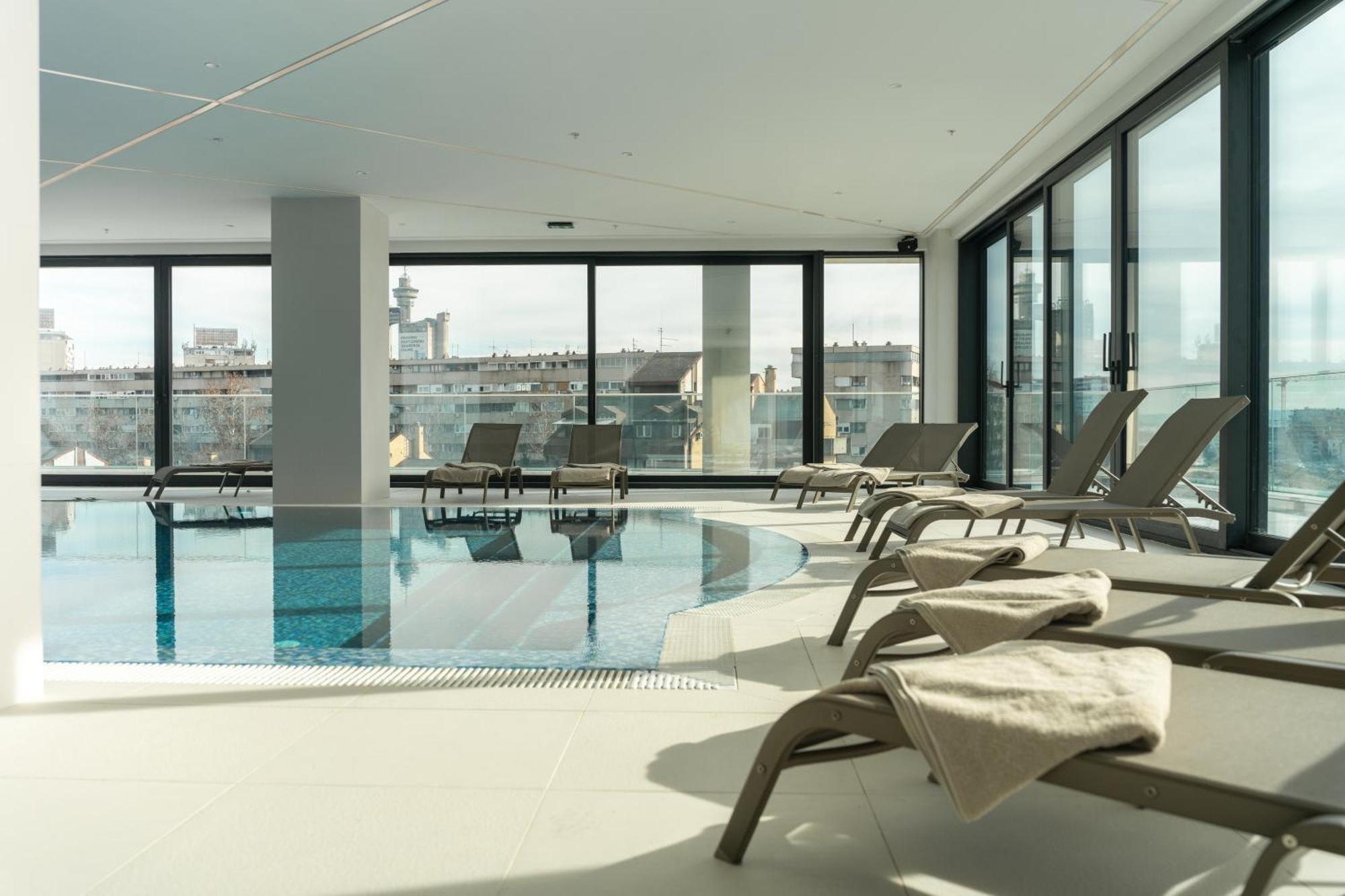 New Belgrade Premium Hotel Extérieur photo
