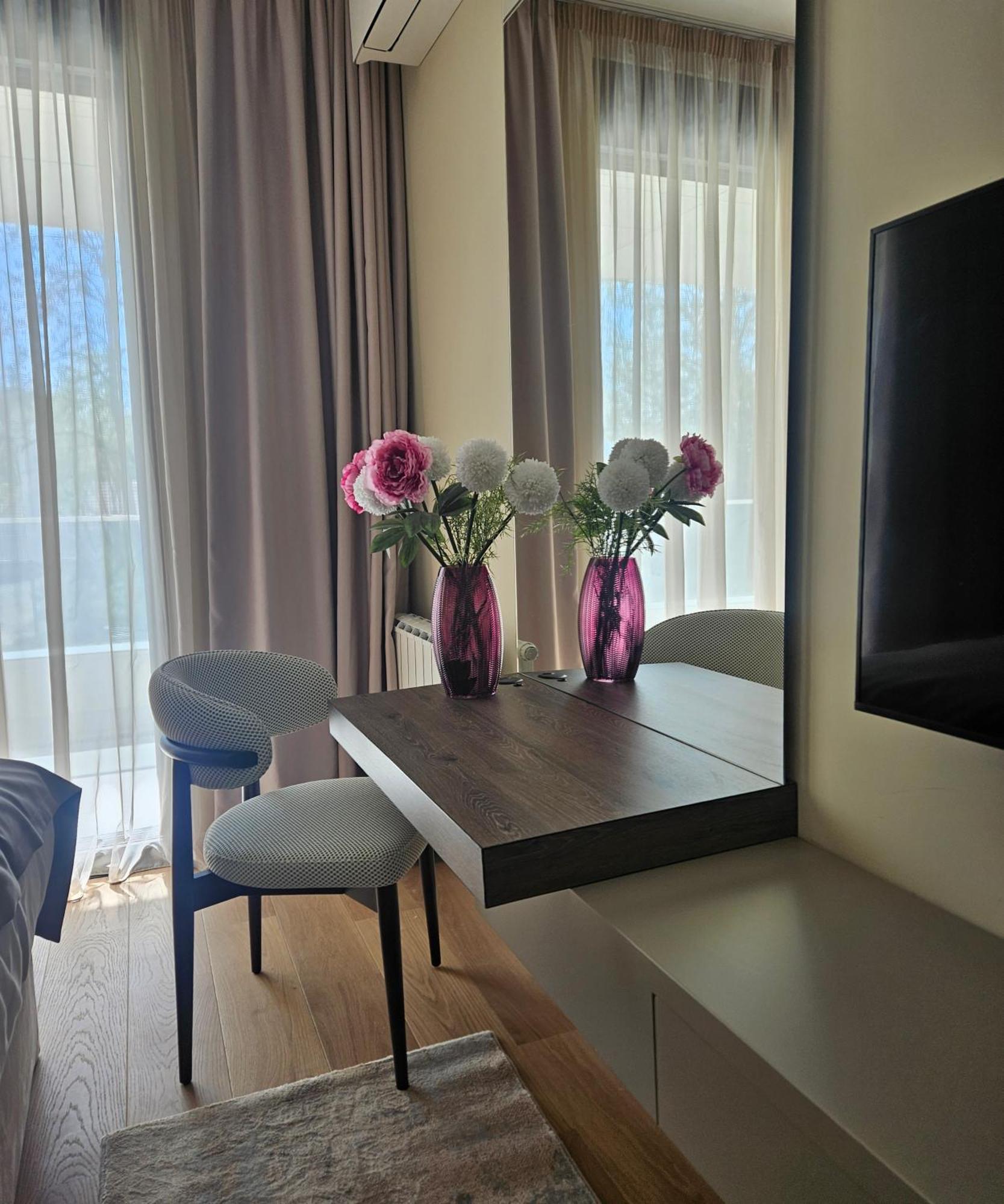 New Belgrade Premium Hotel Extérieur photo